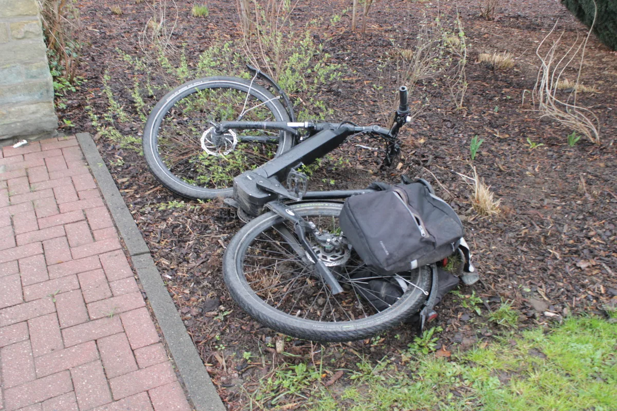Dasselwall NW - Pedelec-Fahrer bei Unfall schwer verletzt