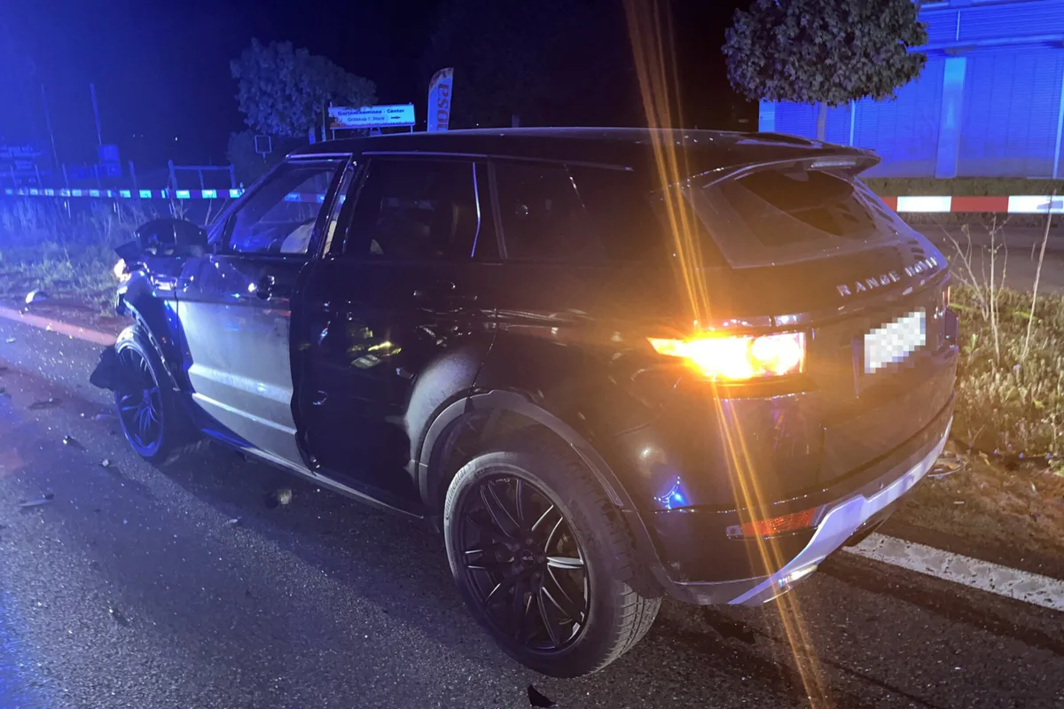 Dintikon AG - Heftige Kollision - eine Person verletzt