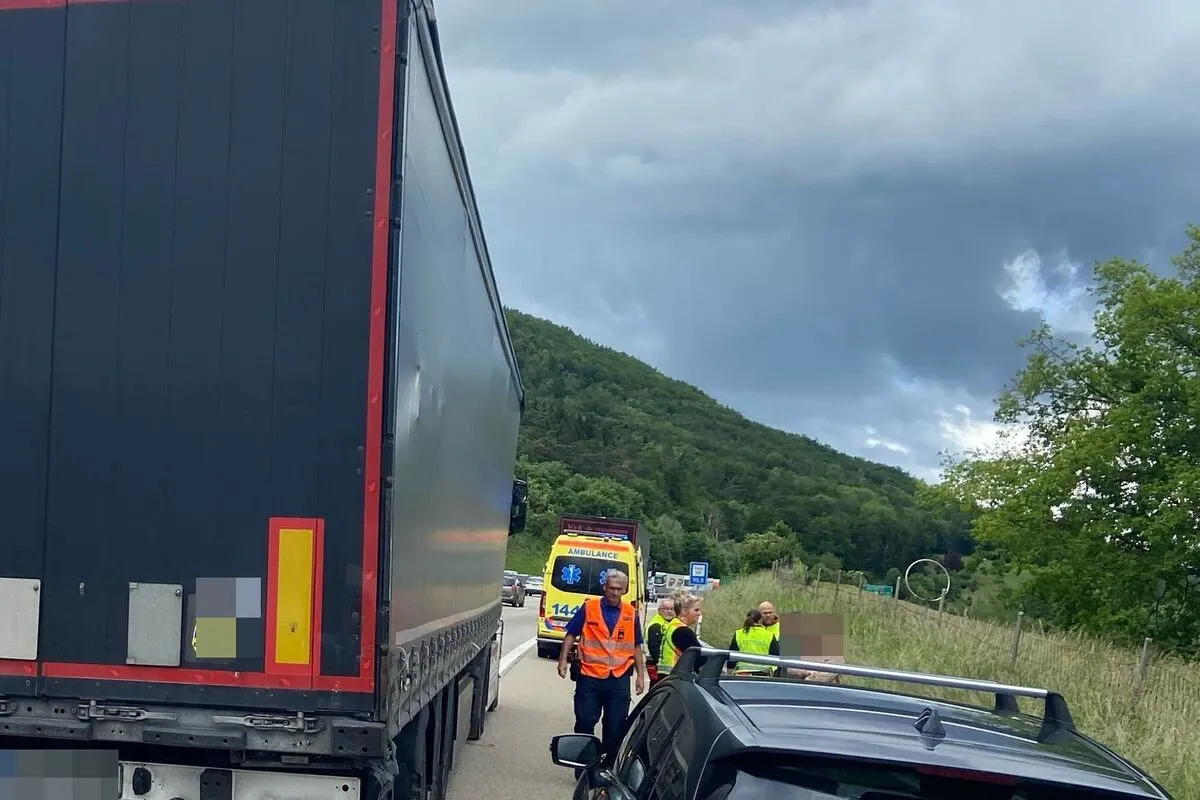  Egerkingen SO - Verkehrsbehinderungen nach Unfall auf der A2