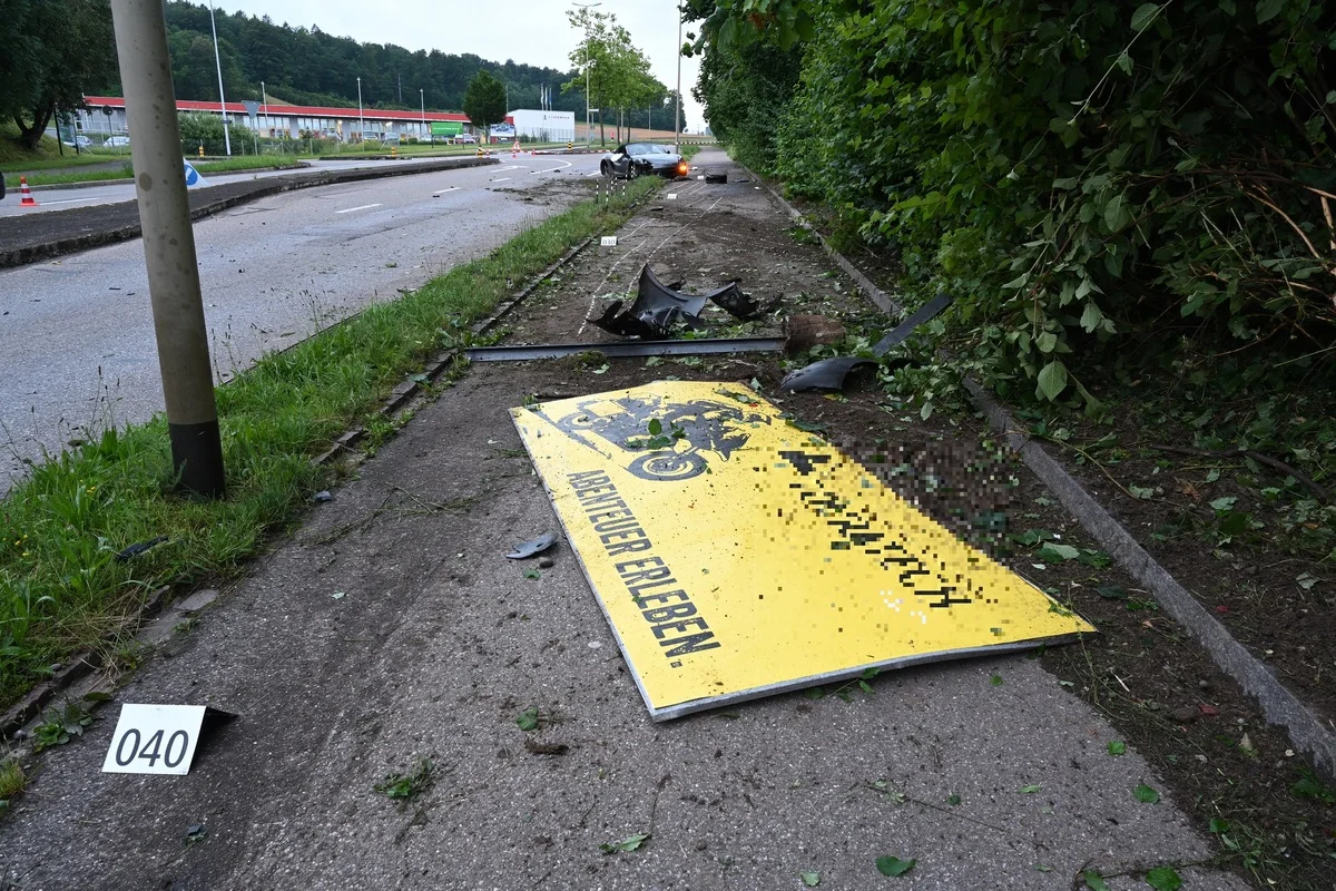 Dielsdorf ZH - Raser verunfallt