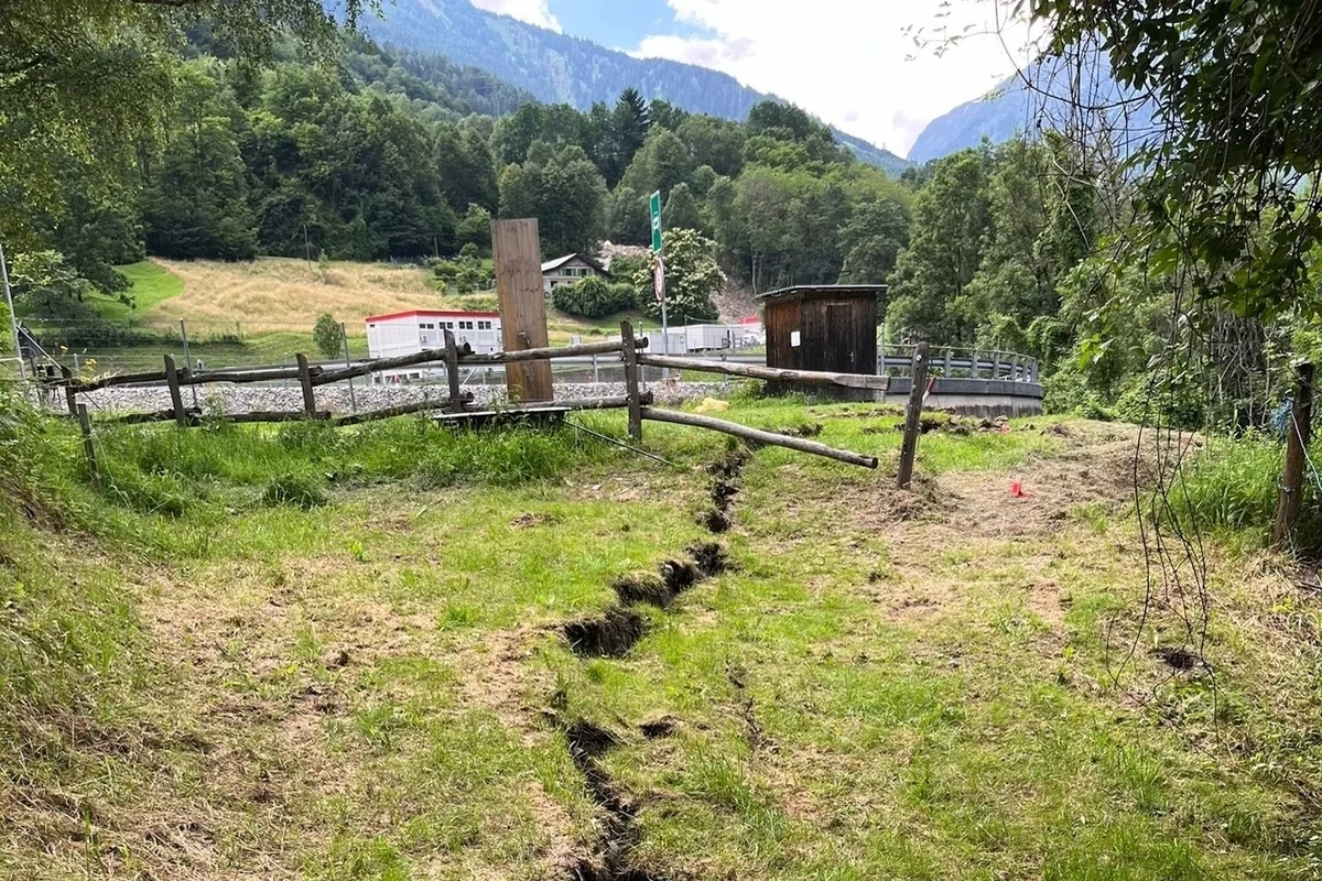 San Bernardino Route GR - Diverse Sperrungen aufgrund von Unwetterschäden 