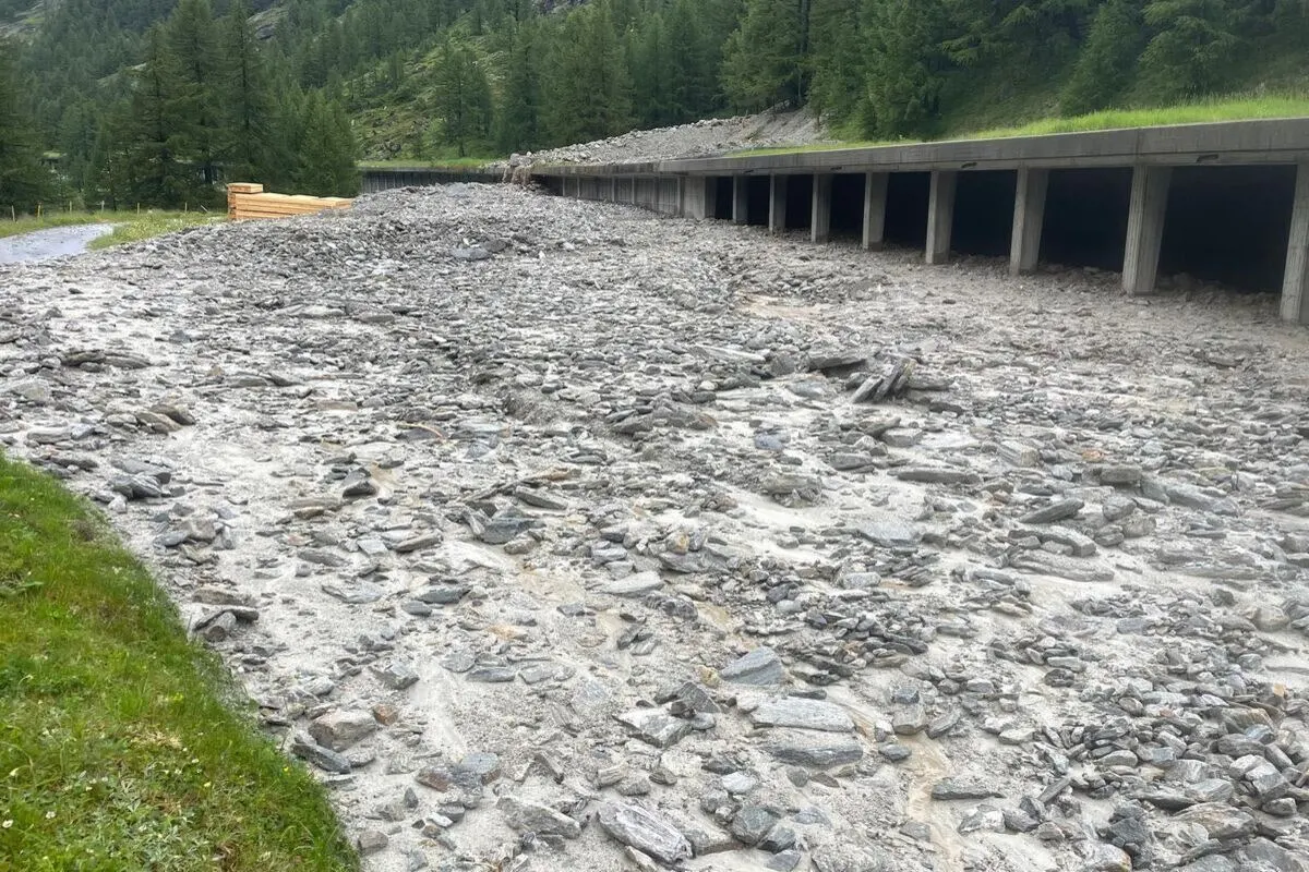 Simplon-Pass VS - Sperrung nach Erdrutsch