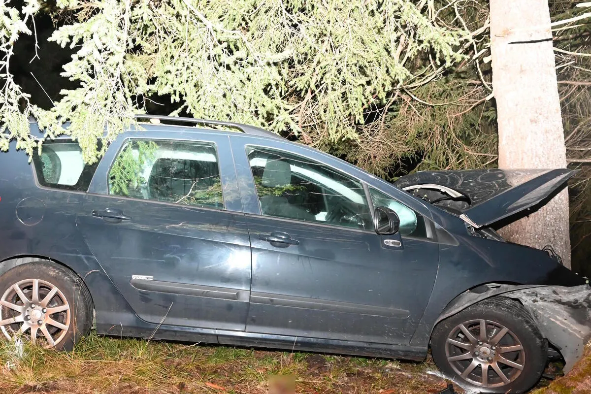 Grabserberg SG - Autofahrerin flüchtet nach tödlichem Verkehrsunfall 