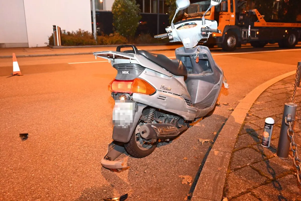 Wil SG - Unfall zwischen Auto und Roller - alkoholisiert am Steuer