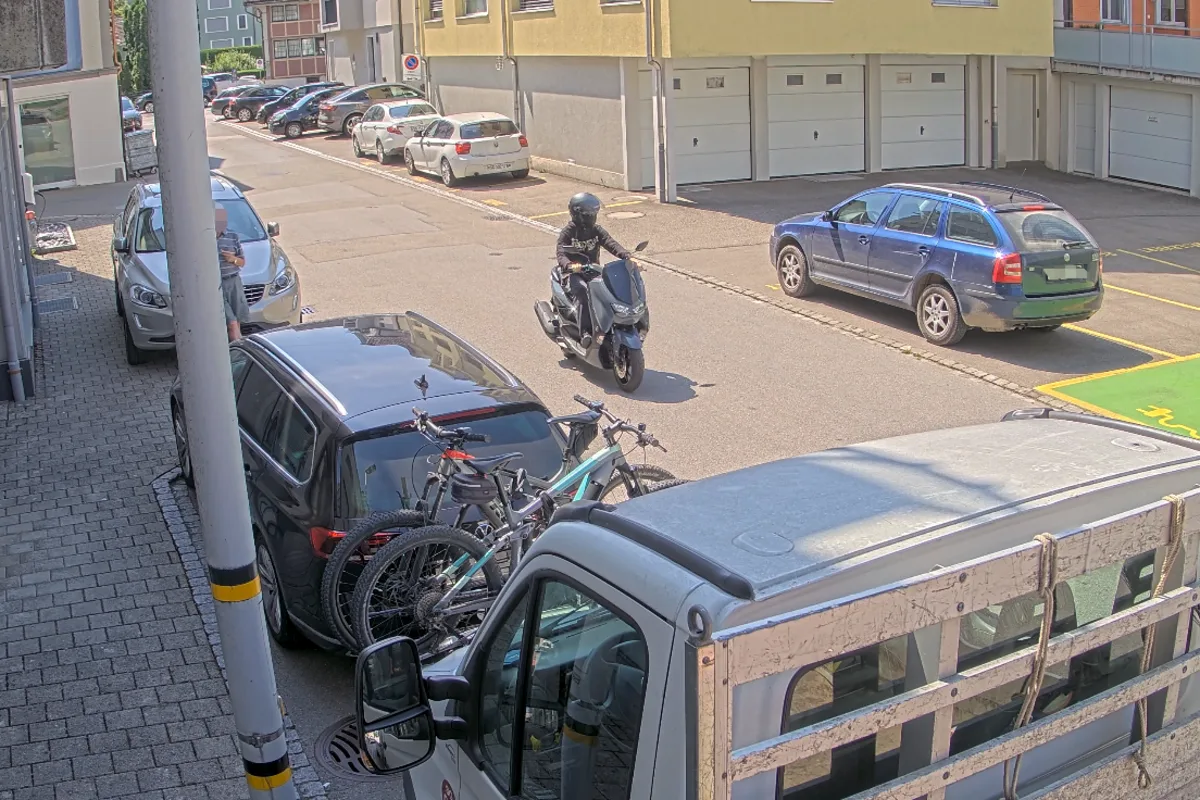 Gossau SG - Öffentlichkeitsfahndung nach Raubüberfall