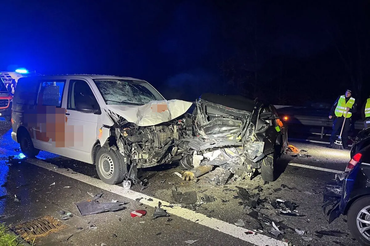 Suhr AG – Heftige Kollision auf A1 Zubringer führt zu Stau