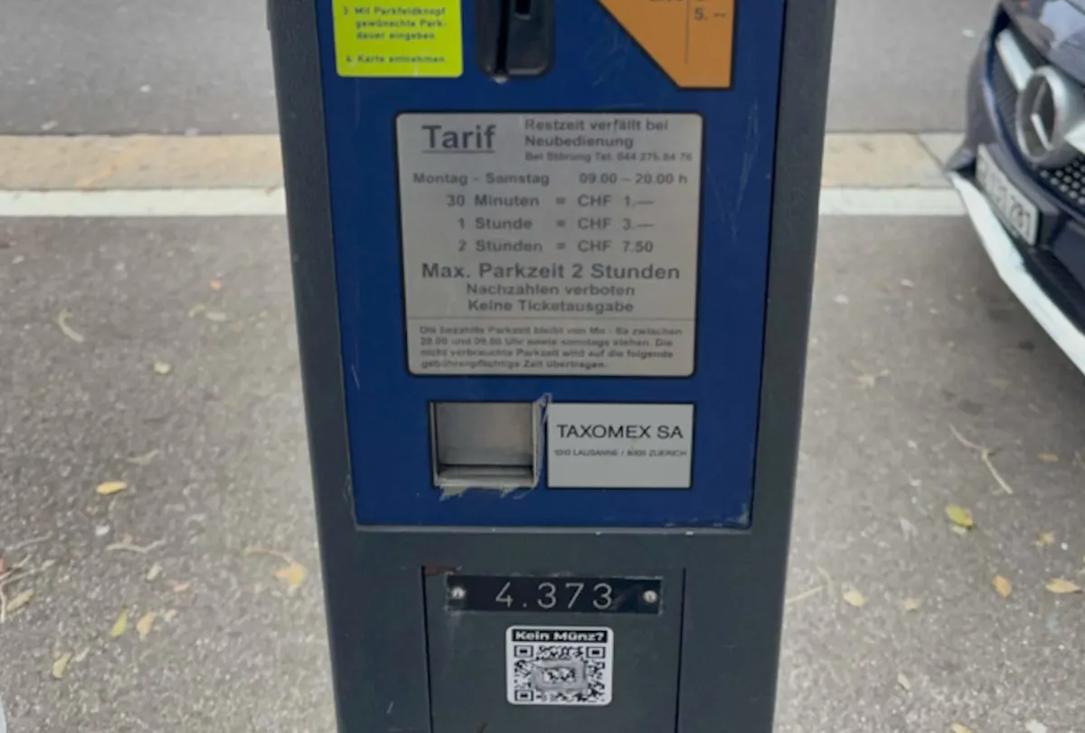Stadt Zürich – Gefälschte QR-Codes bei Parkuhren