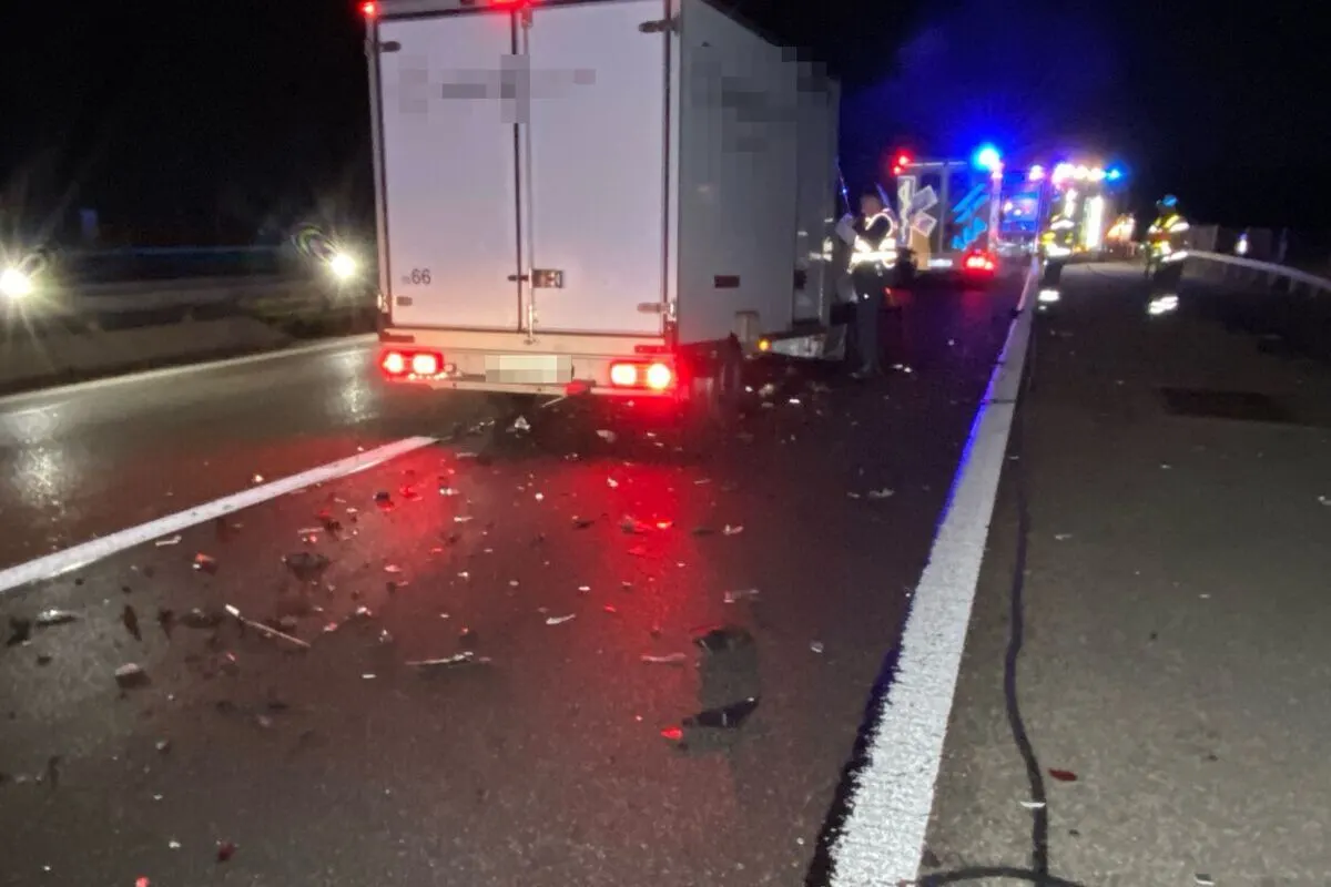 Deitingen SO – Lieferwagen mit Sattelmotorfahrzeug kollidiert