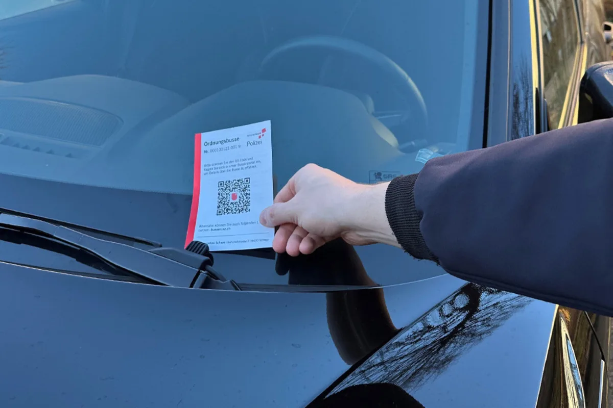 Kanton Schwyz – Ordnungsbussen demnächst per QR-Code bezahlen
