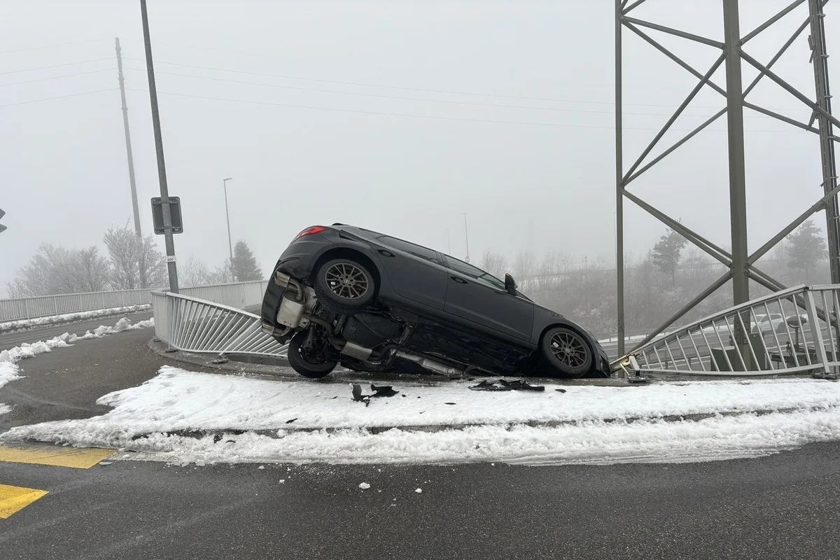 Bilten GL – Kontrolle übers Auto verloren