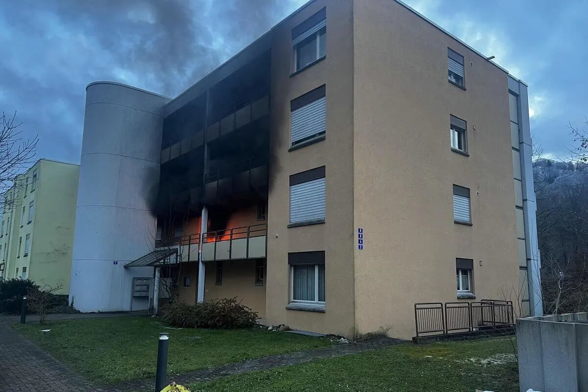 Winterthur/Oberglatt ZH – Hoher Sachschaden nach zwei Bränden
