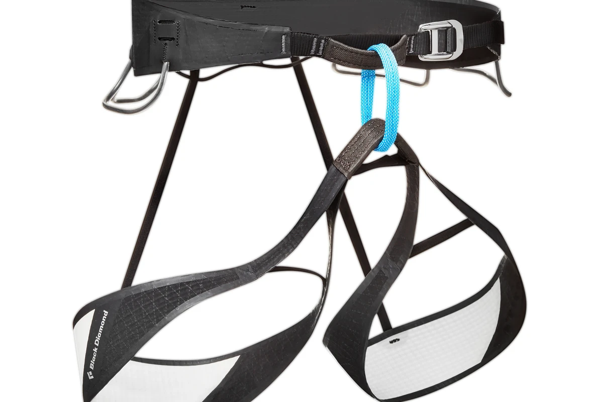 Black Diamond ruft Klettergurt Vision zurück