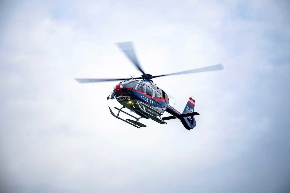 Maria-Lanzendorf – Häftling flüchtet waghalsig vor der Polizei