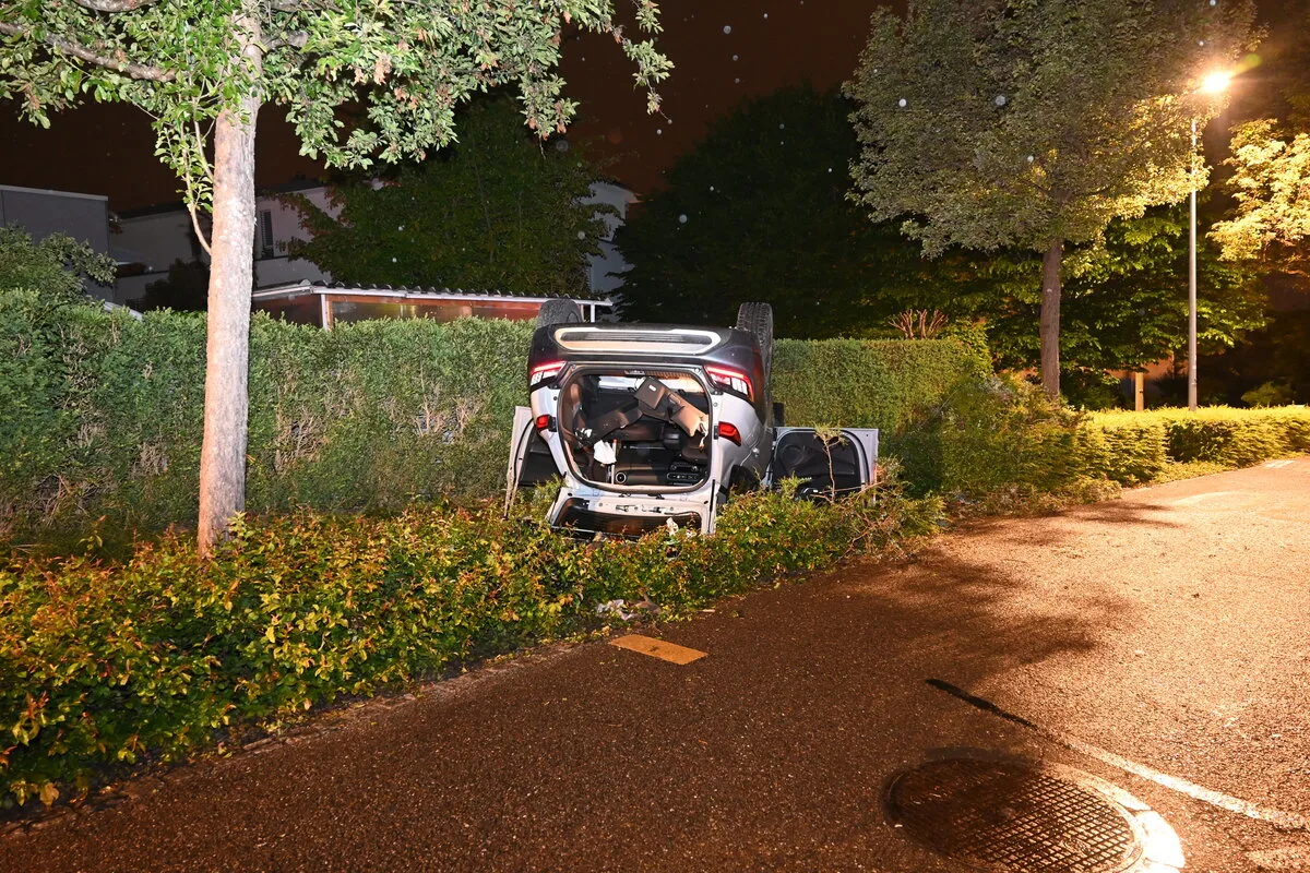 Wil SG – 83-Jähriger bei Selbstunfall verletzt - Rega im Einsatz