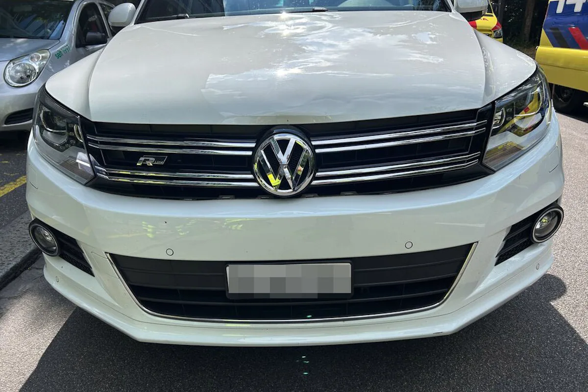 Stadt Aarau AG – Fussgängerin nach Kollision mit Auto in kritischem Zustand