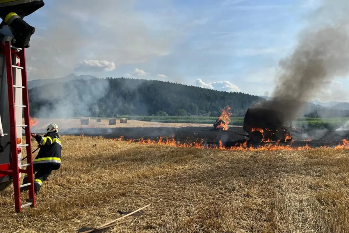 Brand in Tainach K – Strohballenpresse komplett zerstört
