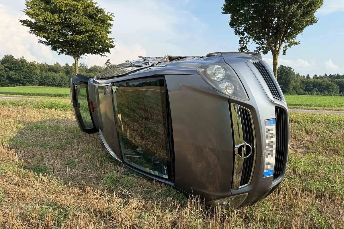 Möriken-Wildegg AG – Auto überschlägt sich bei Unfall