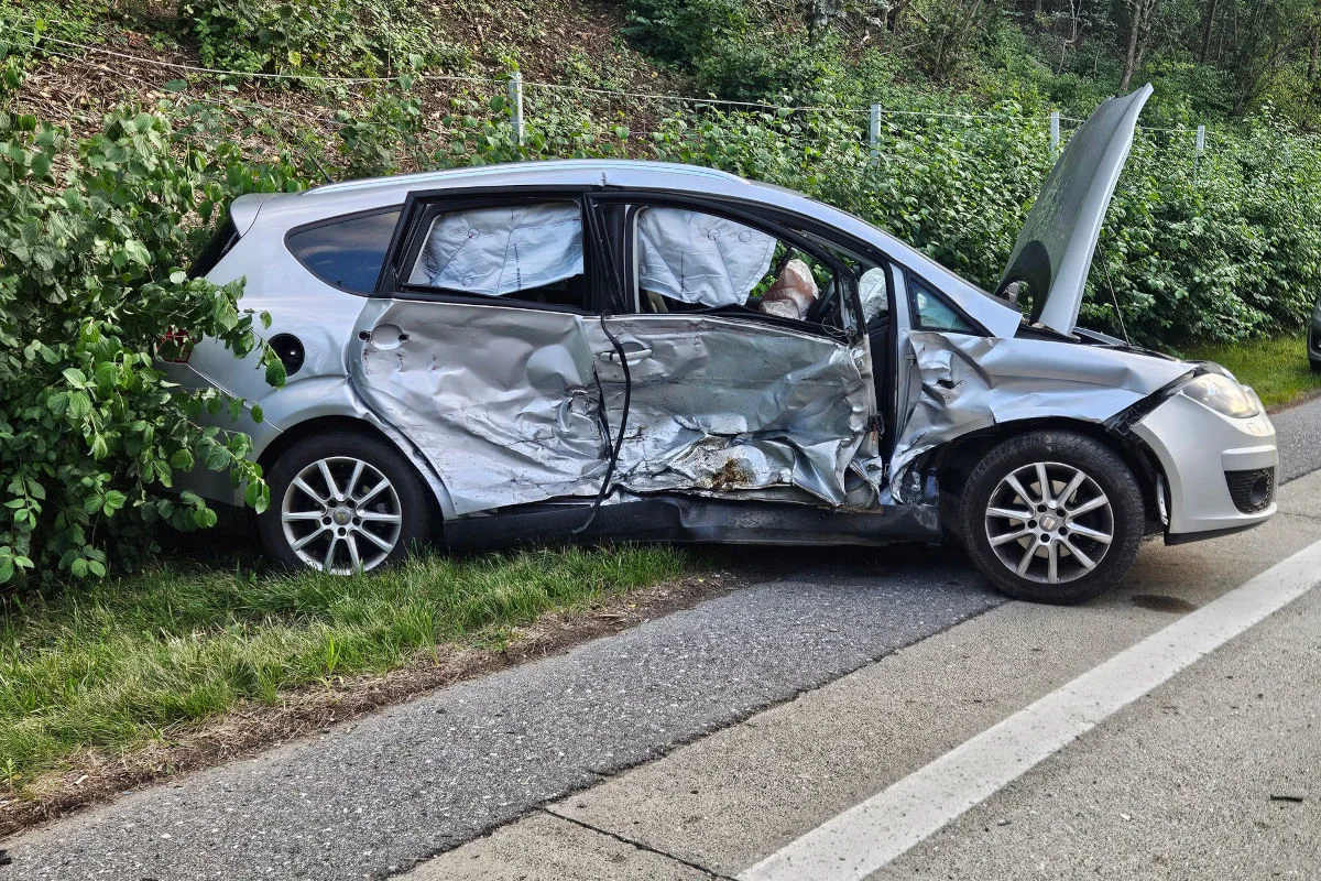 Unfall bei Laßnitzhöhe ST – Massenkarambolage mit 28 Verletzten