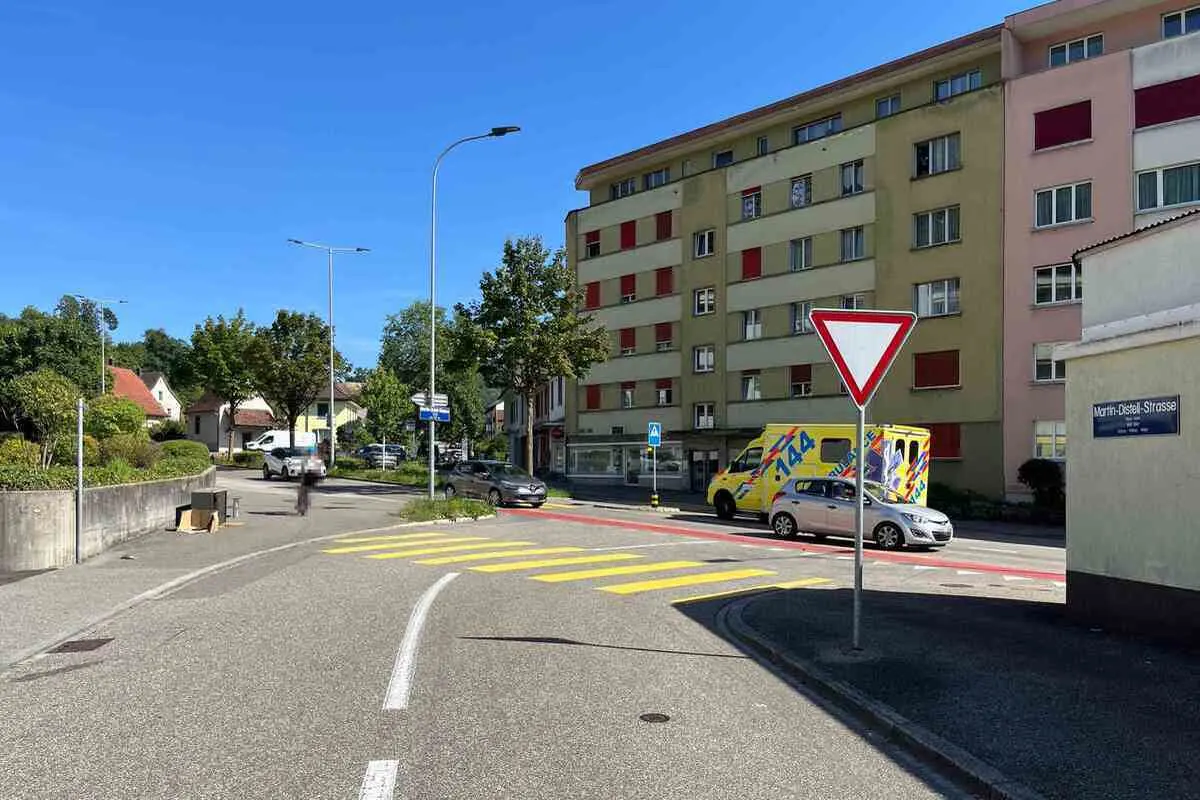 Olten SO – Unfall zwischen E-Scooter und Auto