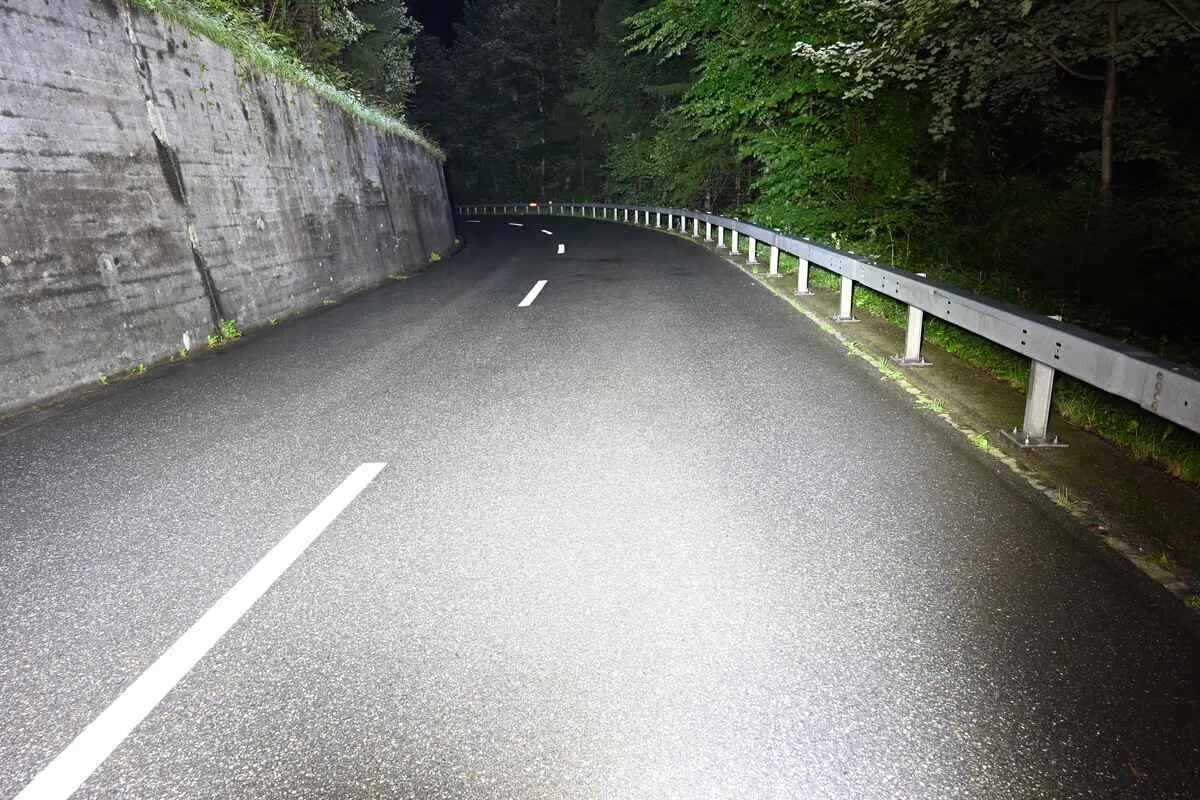 Vadura SG – 17-Jähriger bei Motorradunfall verletzt