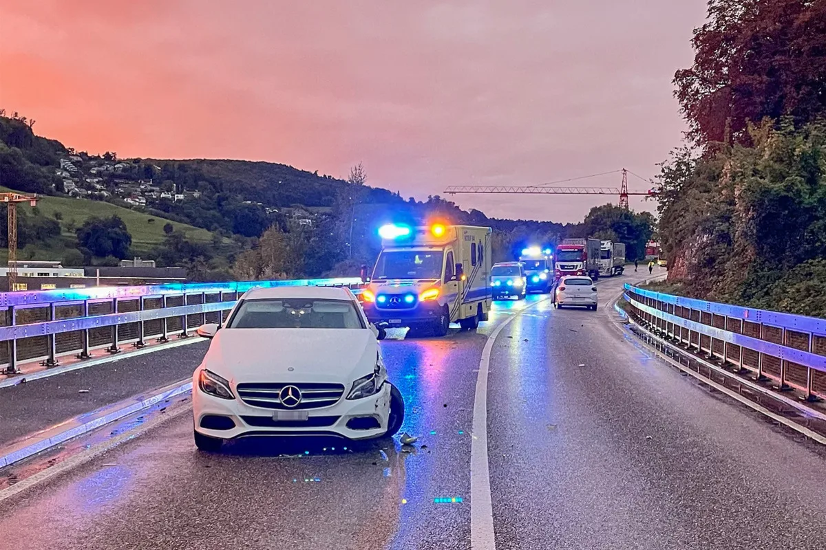 Füllinsdorf BL – Alkoholisierte Lenkerin verursacht Frontalkollision