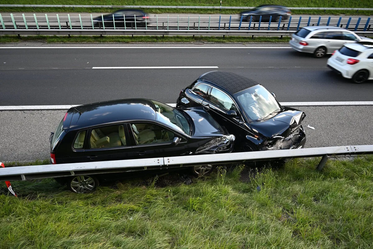 Niederwil SG – Auffahrunfall auf A1 verursacht langen Stau