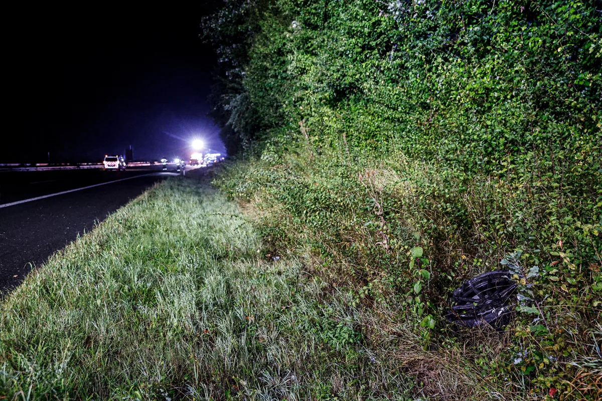 Iserlohn NW – Schwerer Unfall mit Mercedes Sportwagen
