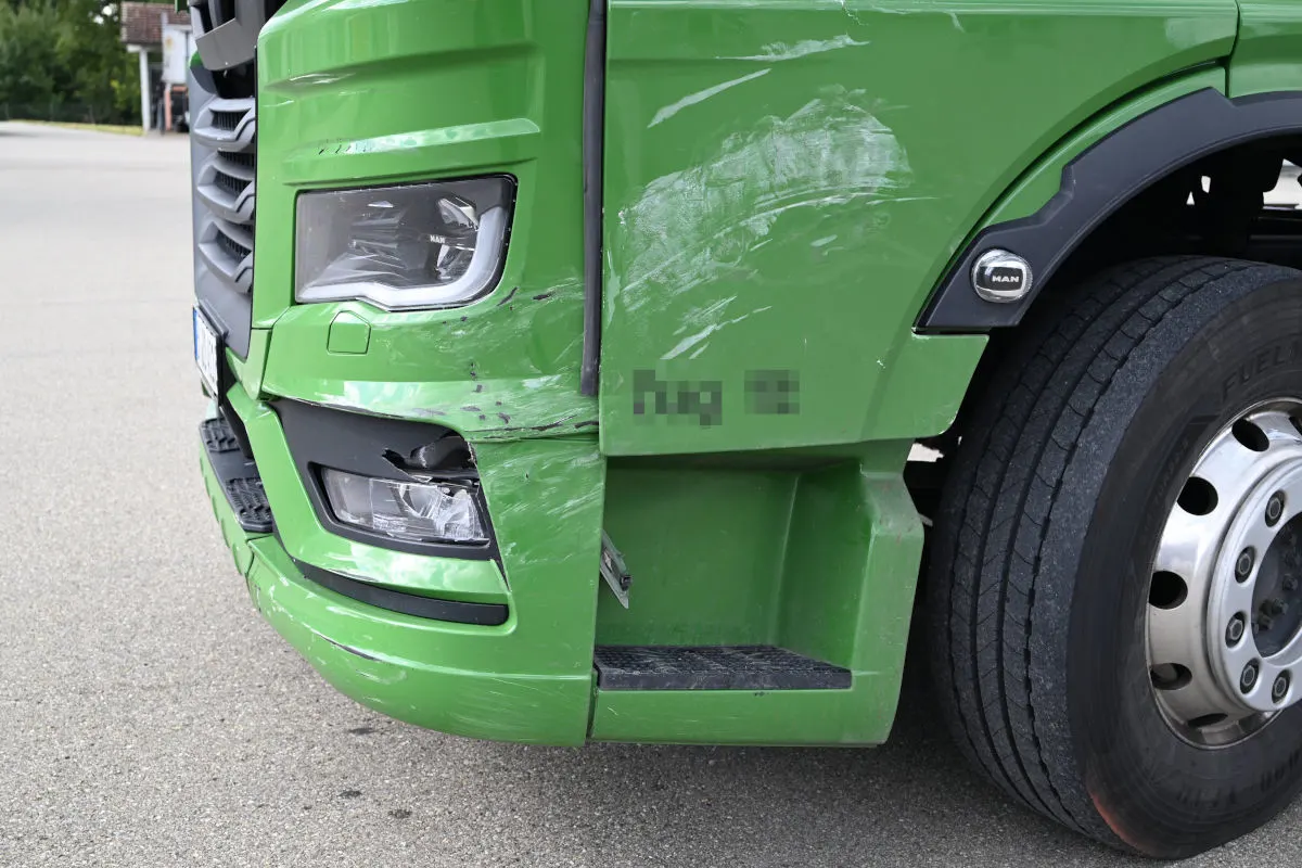 A1 St. Fiden SG – Unfall zwischen Auto und LKW