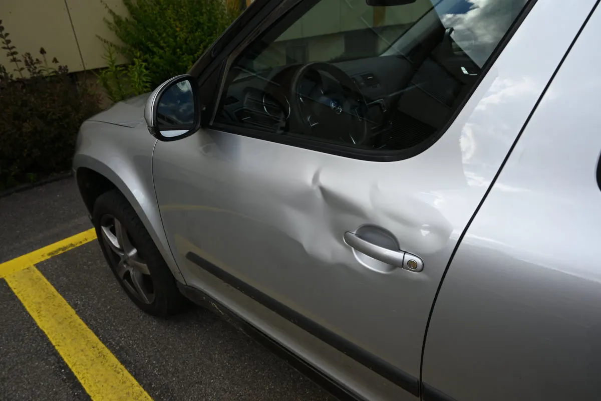 Zuzwil SG – Unfall zwischen Auto und E-Bike 