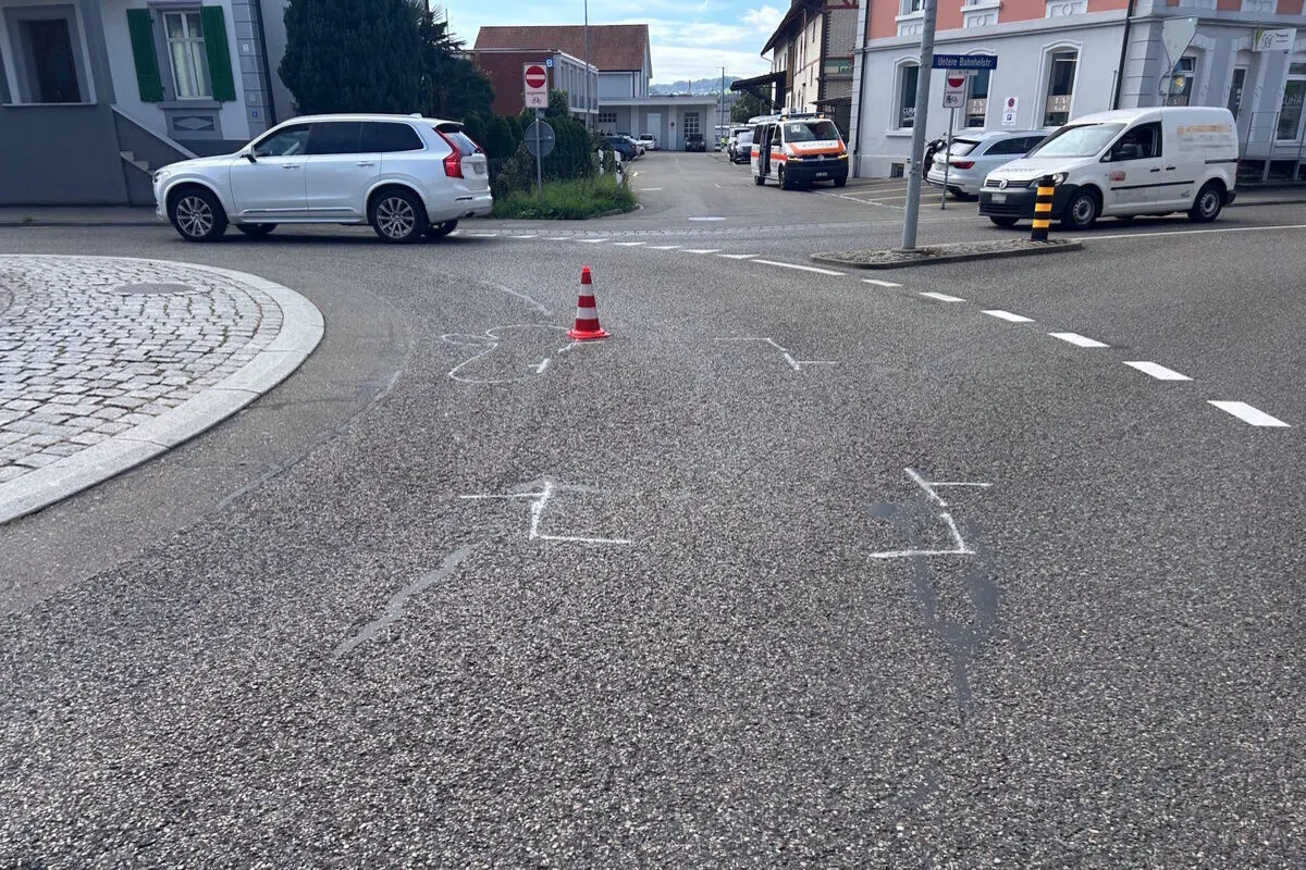 Wil SG – Unfall im Kreisel
