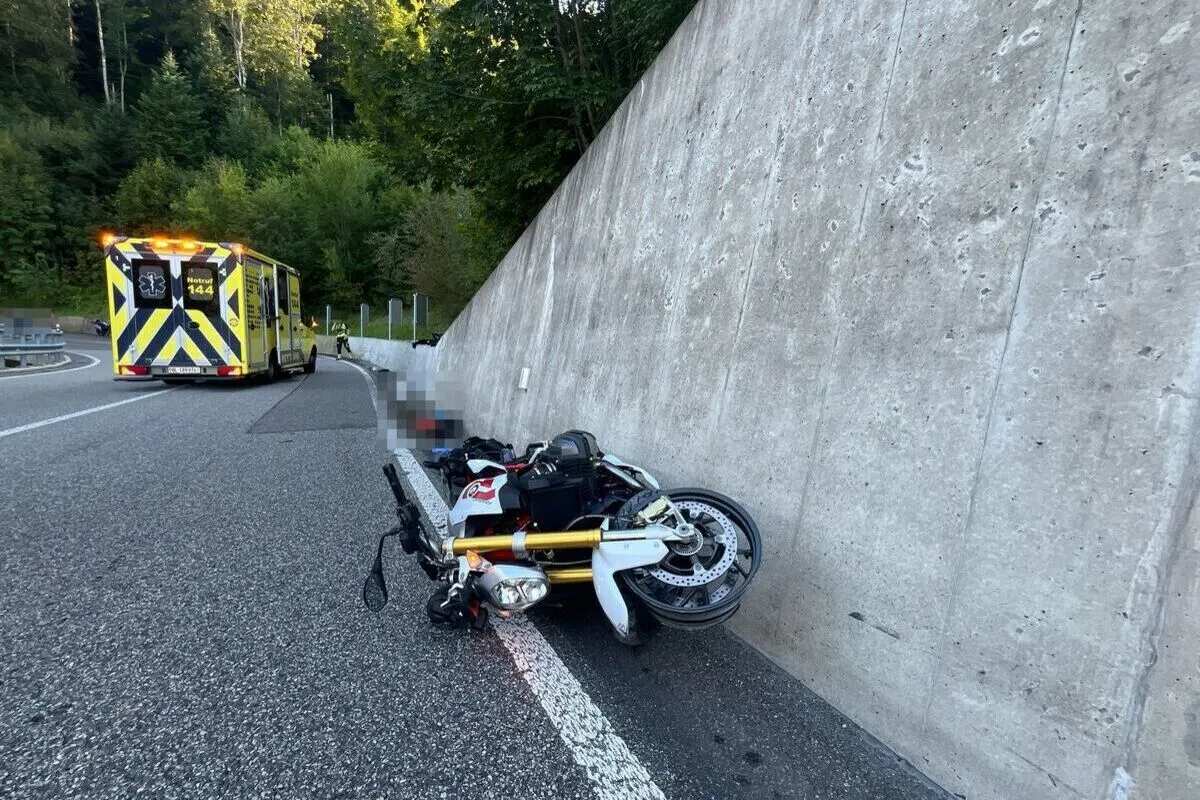 Beinwil SO – Rettungshelikopter nach Motorradunfall im Einsatz