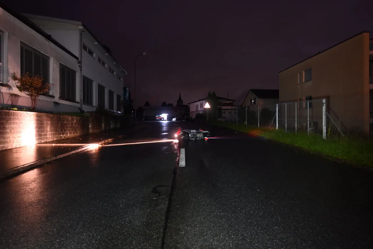 Sennwald SG – Töfffahrer bei schwerem Unfall verletzt