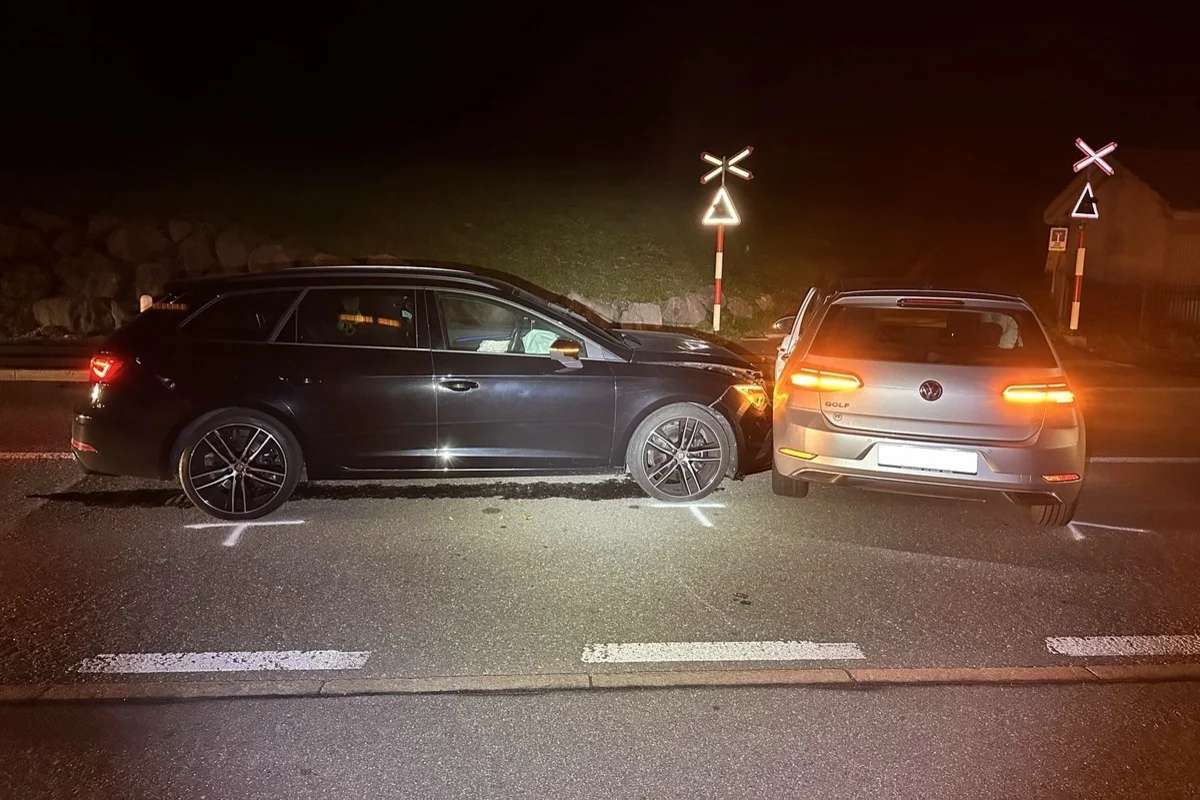 Teufen AR – Atemlufttest nach Unfall positiv
