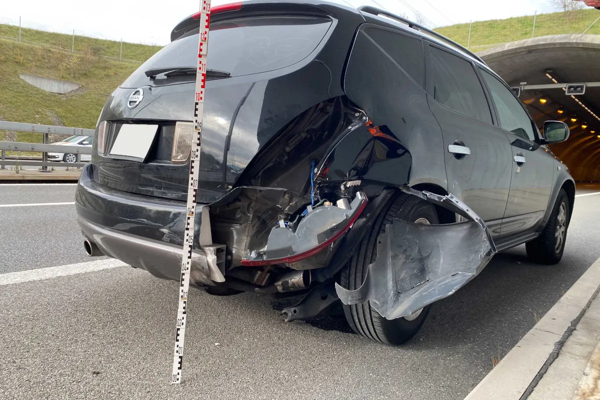 A4 Mettmenstetten ZH – 12-Jährige bei Auffahrunfall verletzt