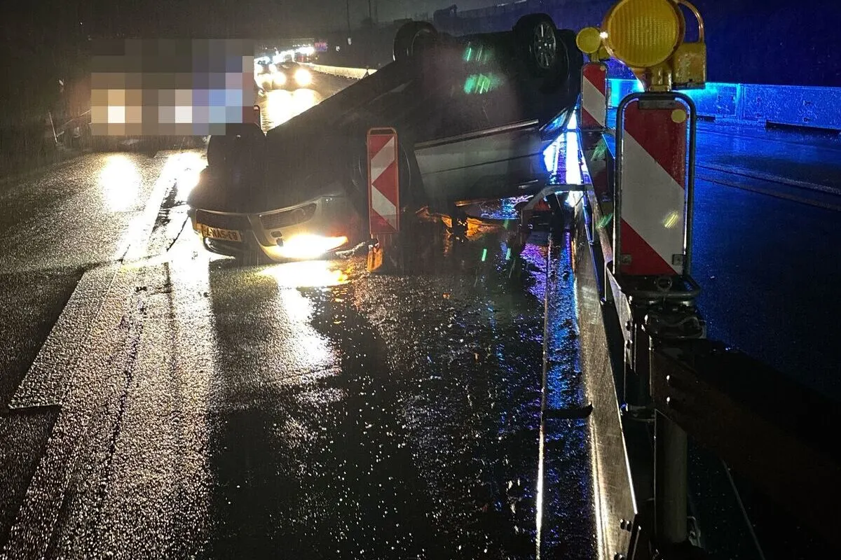  A1 Deitingen SO – Auto überschlägt sich bei Unfall