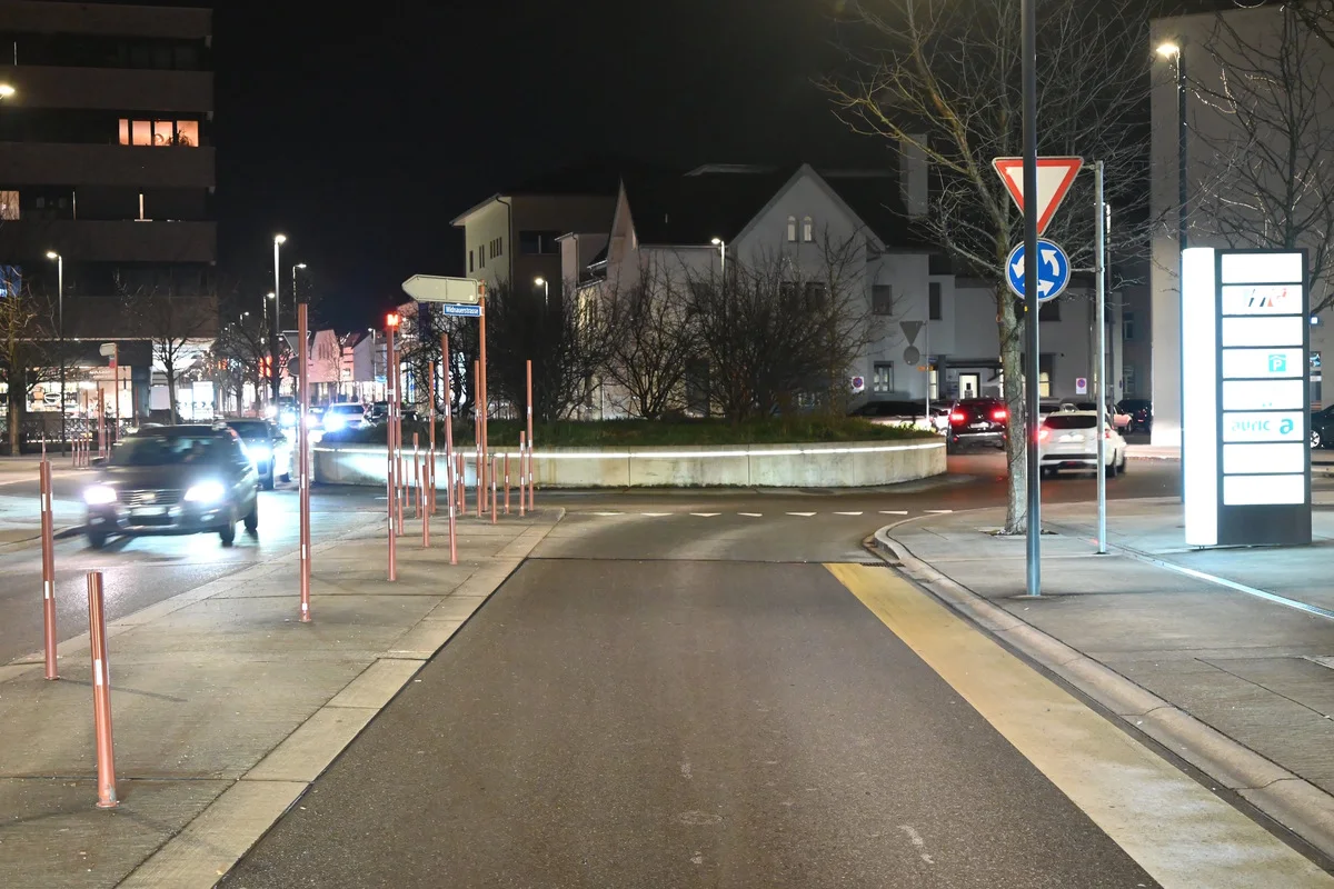 Heerbrugg SG – Unfall im Kreisel - Autofahrer alkoholisiert
