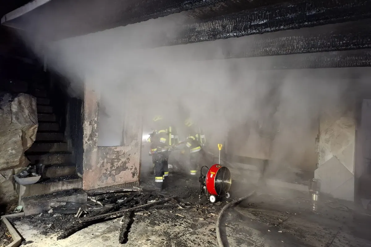 Bruck an der Mur ST – Carport und Garage in Brand