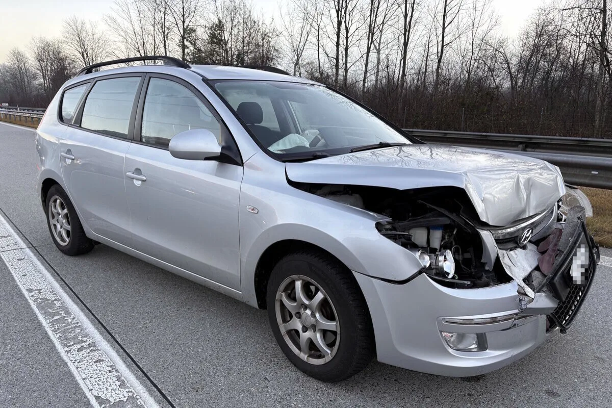 A13 Oberriet SG – Auffahrunfall verursacht Rückstau 