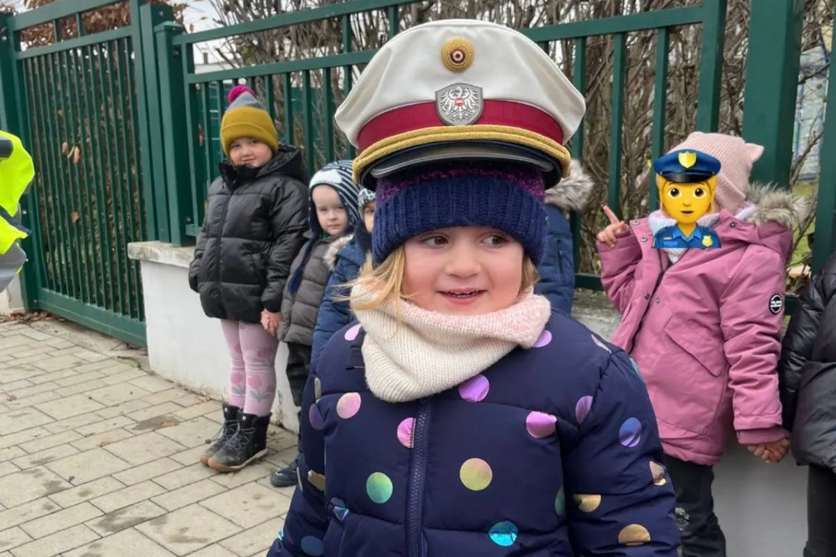 Besuch des Kindergartens Pama – Sicherheit spielerisch lernen