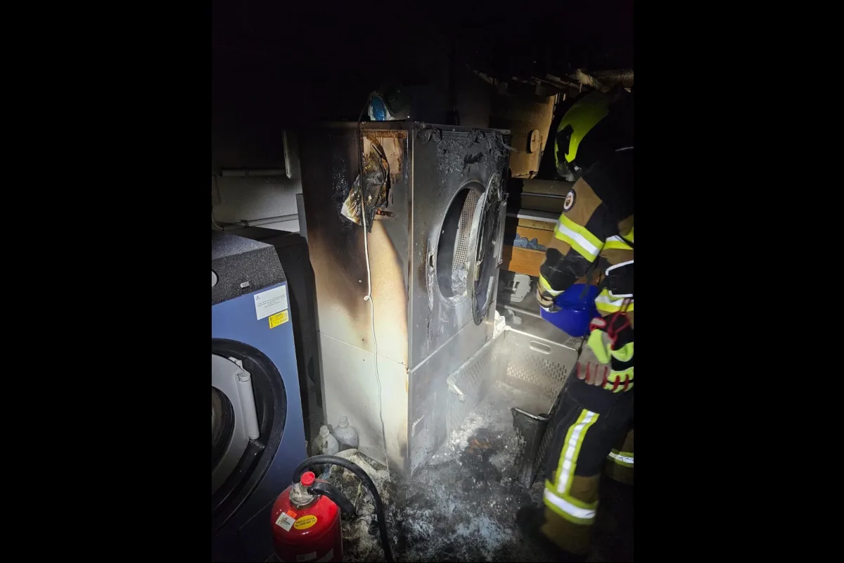 Niederuzwil SG – Tumbler von Restaurant in Brand geraten
