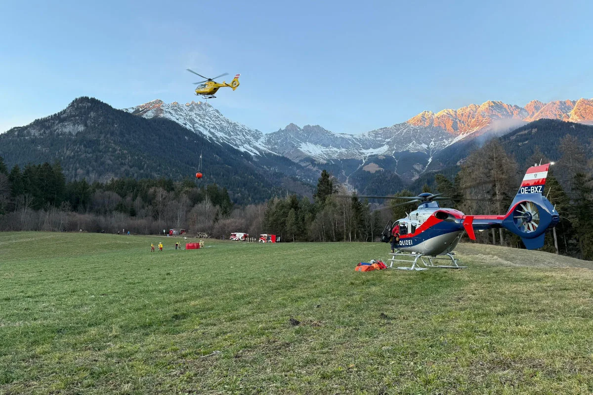Innsbruck – Böller und Raketen führen zu Waldbrand