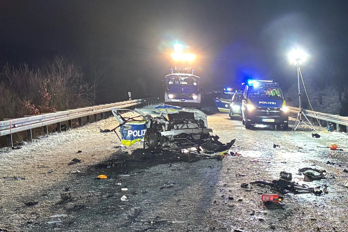 Selbitz – Polizist stirbt bei schwerem Unfall mit Streifenwagen