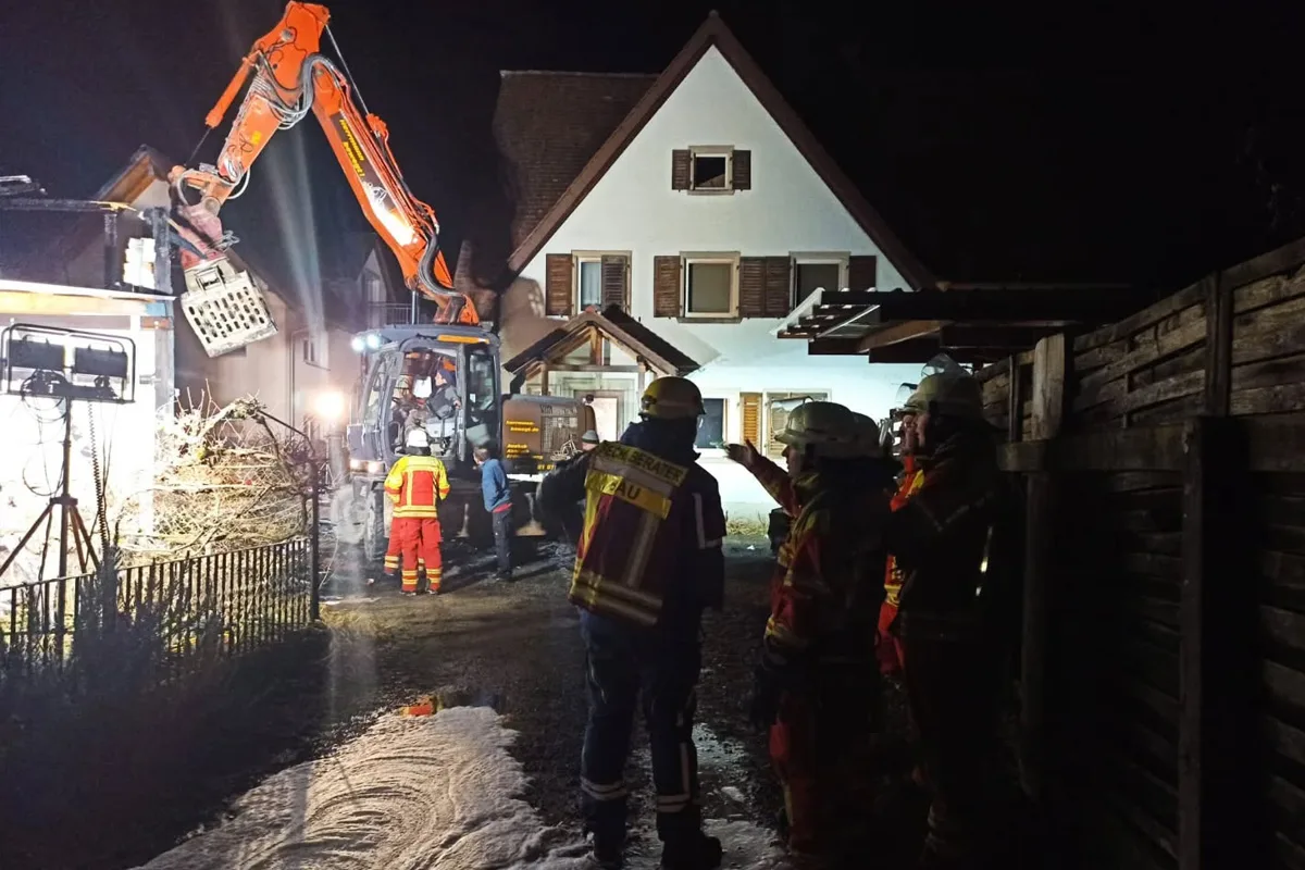 Steißlingen – Großeinsatz nach Brand eines Schuppen