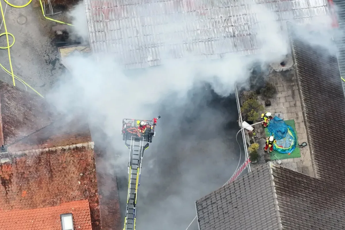 Steißlingen – Großeinsatz nach Brand eines Schuppen