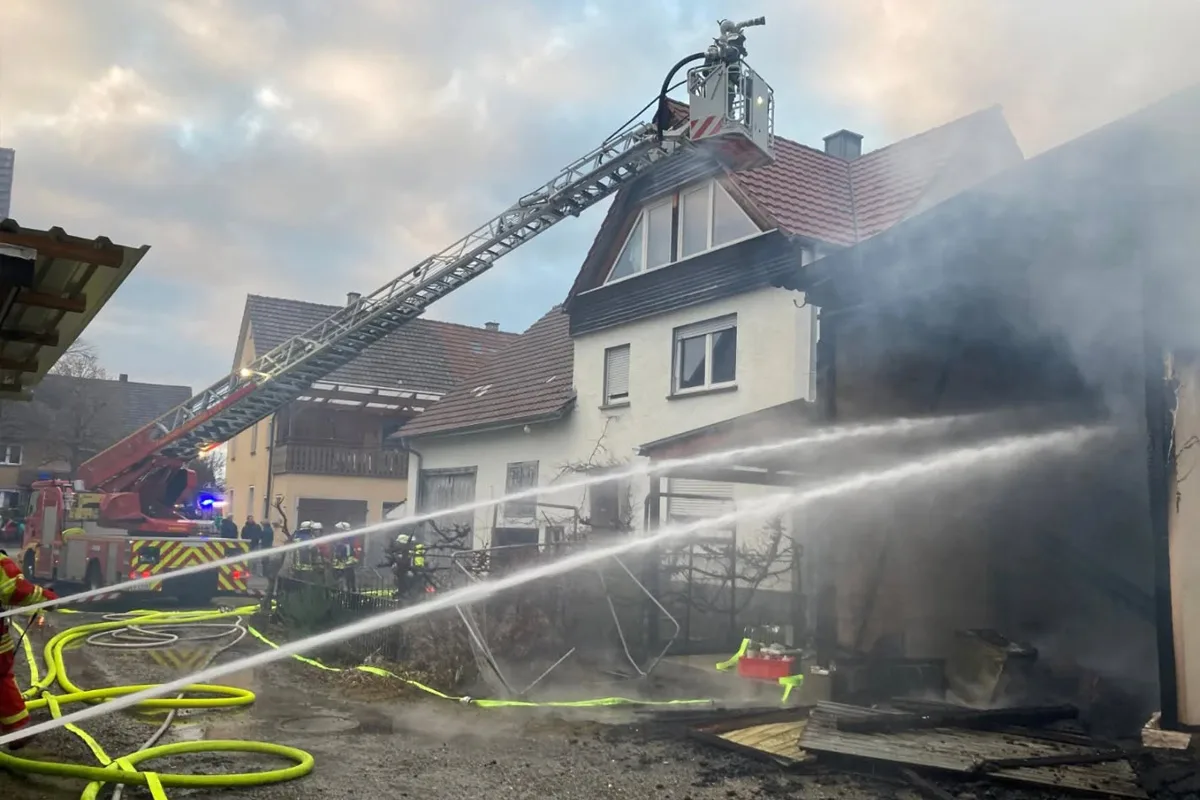 Steißlingen – Großeinsatz nach Brand eines Schuppen