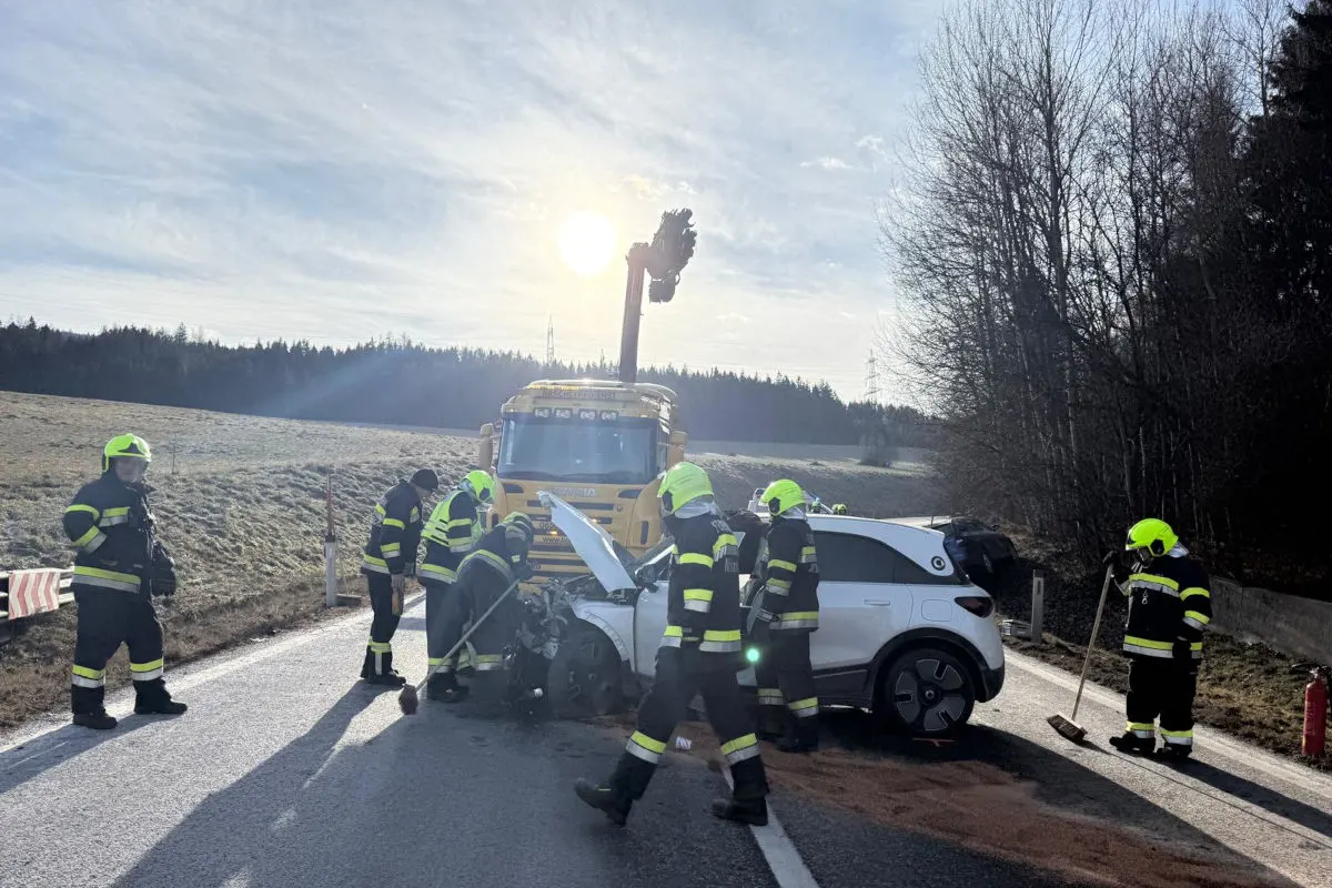 Mitterdorf im Mürztal  – Mehrere Verletzte bei Unfall auf der B72