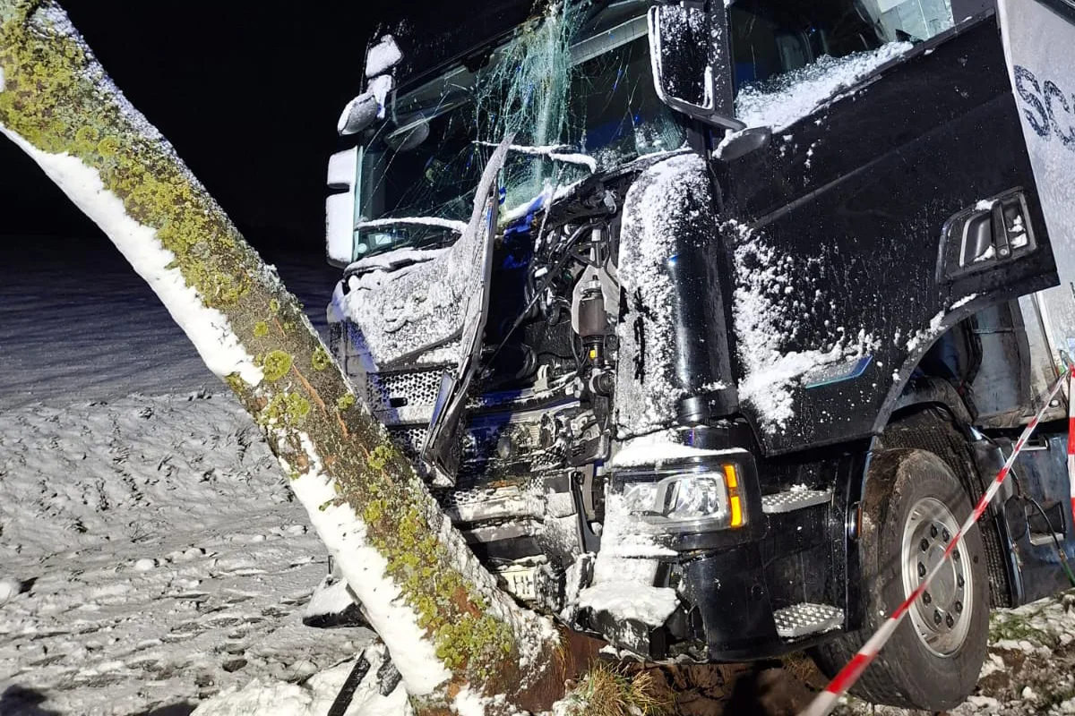Landkreis Stade – Neun Unfälle bei Schnee- und Eisglätte
