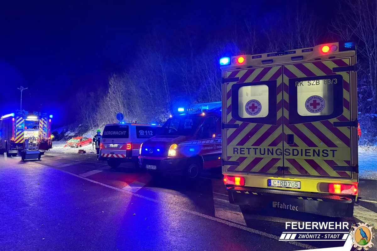 Zwönitz – Ein Toter nach schwerem Unfall bei Glätte 
