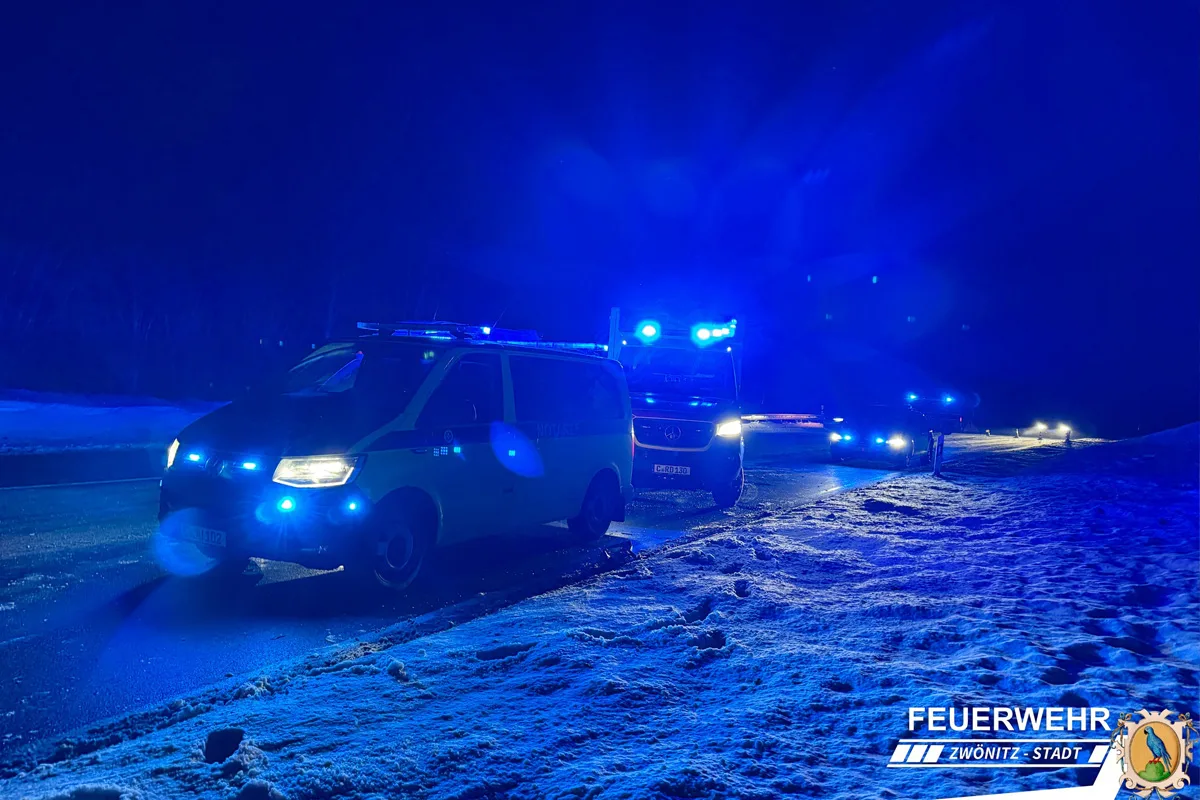Zwönitz – Ein Toter nach schwerem Unfall bei Glätte 