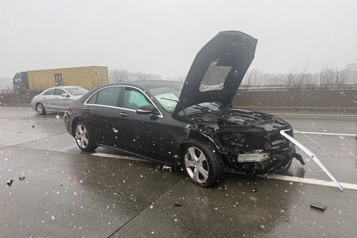 A1 Rotenburg – 38 Verkehrsunfälle in zwei Tagen durch Glätte